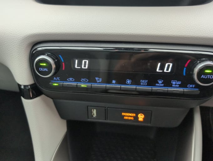 2025 Toyota Yaris
