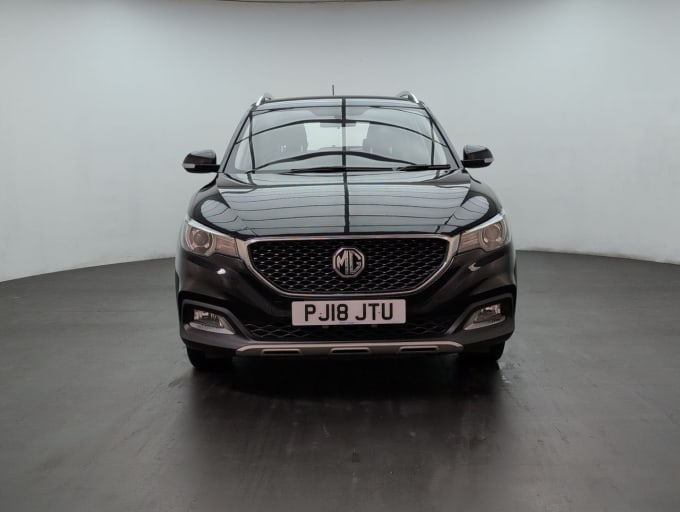 2025 Mg Mg Zs