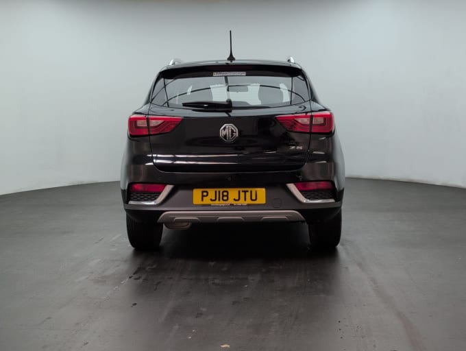 2025 Mg Mg Zs