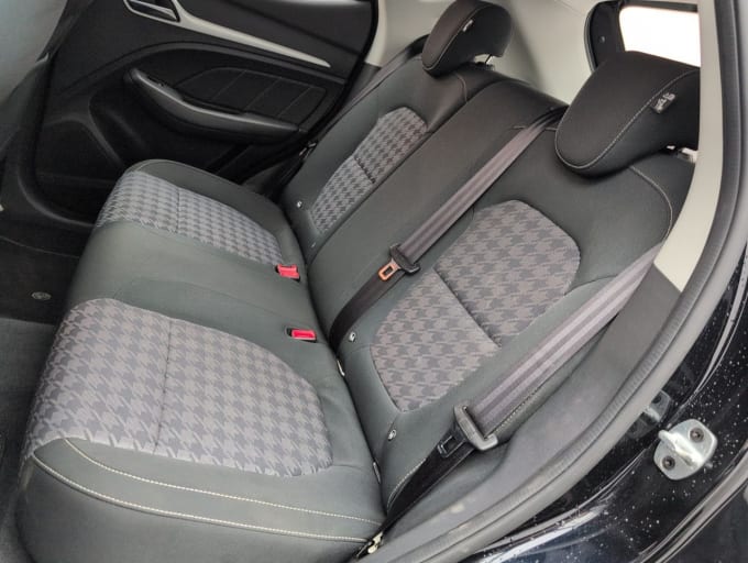 2025 Mg Mg Zs