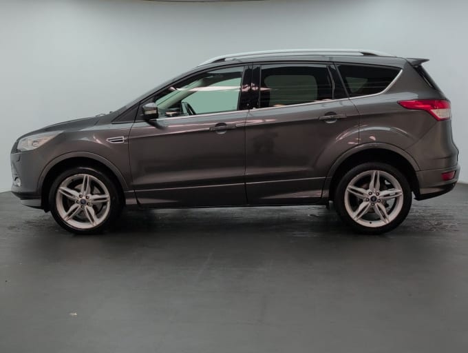 2025 Ford Kuga