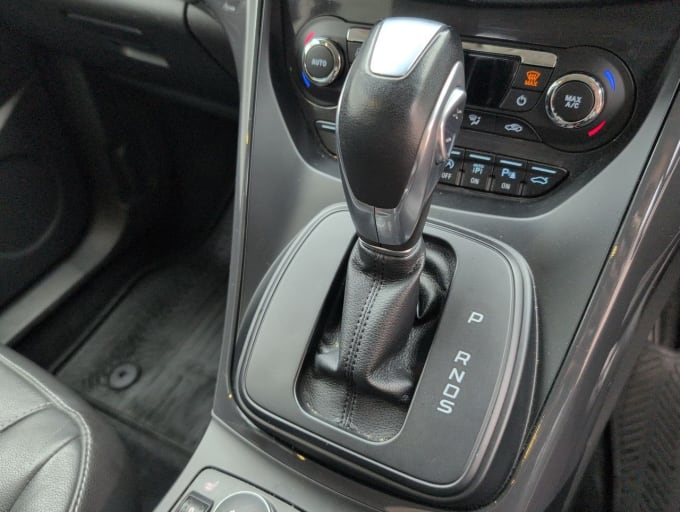 2025 Ford Kuga