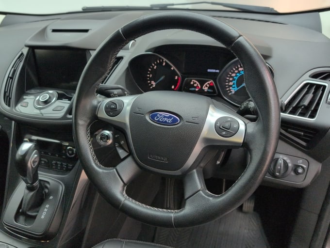 2025 Ford Kuga