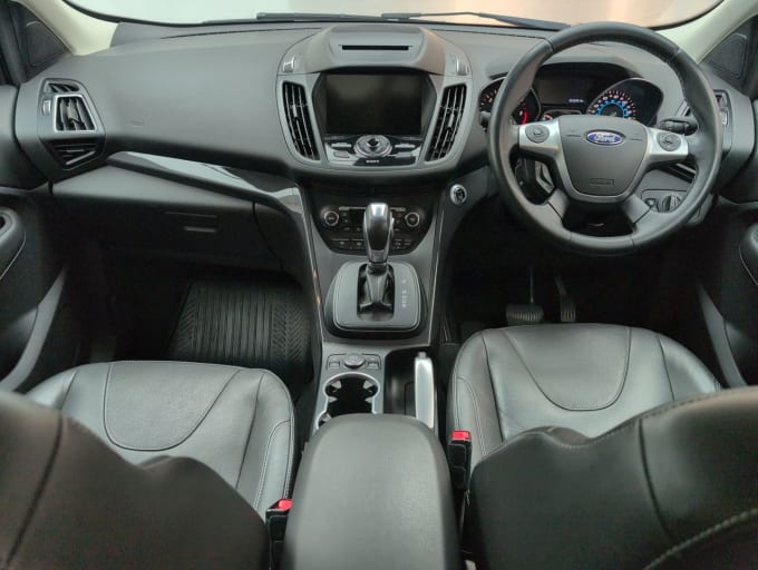 2025 Ford Kuga