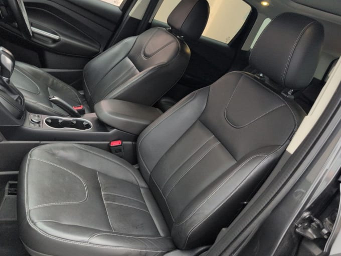 2025 Ford Kuga