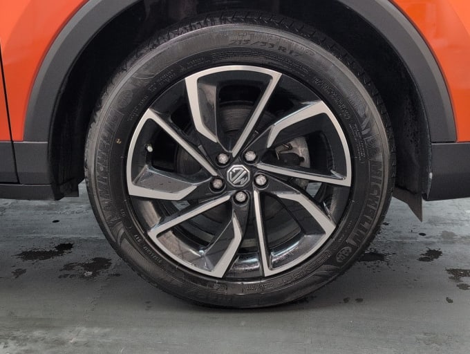 2025 Mg Mg Zs