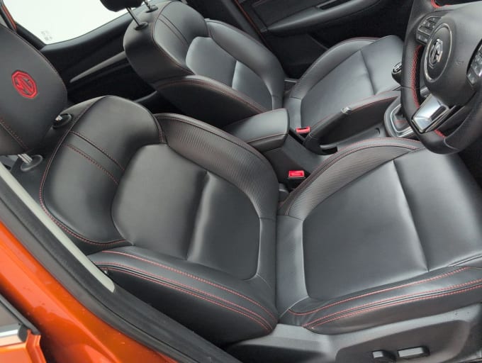 2025 Mg Mg Zs