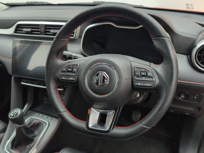 2025 Mg Mg Zs