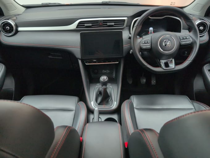 2025 Mg Mg Zs