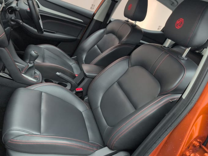 2025 Mg Mg Zs