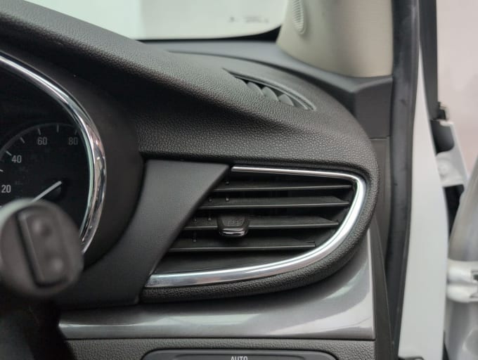 2025 Vauxhall Mokka X