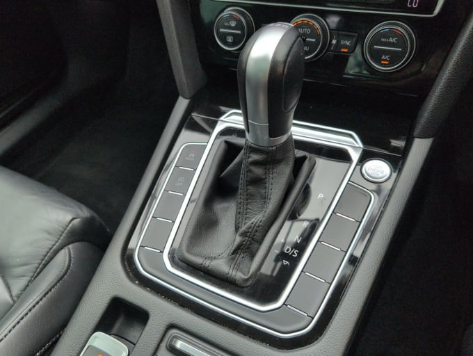 2025 Volkswagen Passat