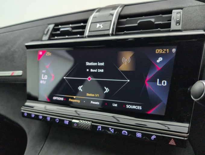 2025 Ds Automobiles Ds 4