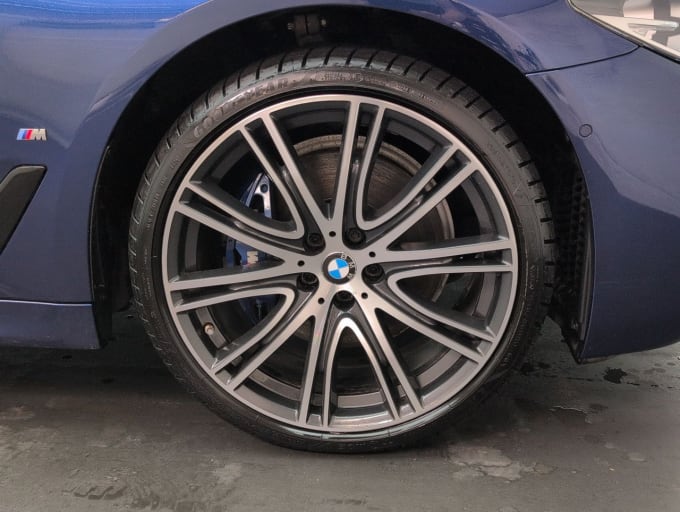 2025 BMW 5 Series