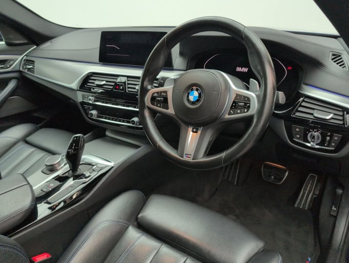 2025 BMW 5 Series