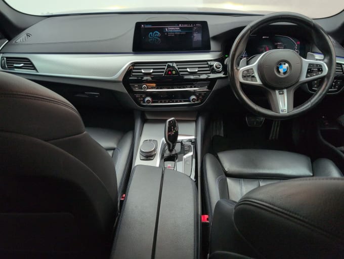 2025 BMW 5 Series
