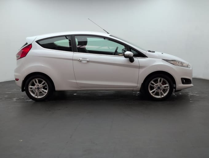 2025 Ford Fiesta