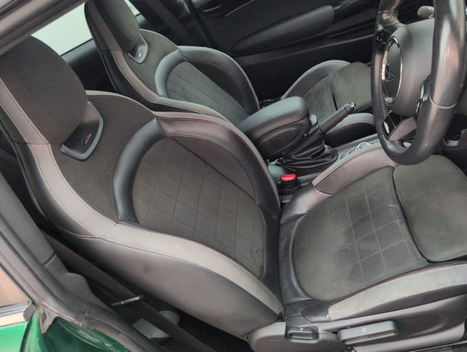 2025 Mini Hatch