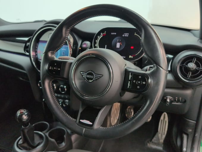 2025 Mini Hatch