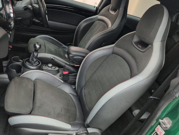 2025 Mini Hatch