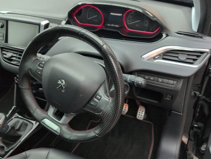 2025 Peugeot 2008