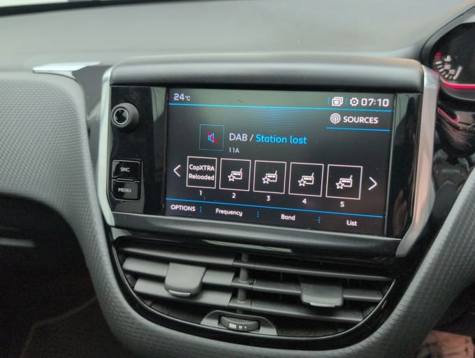 2025 Peugeot 2008