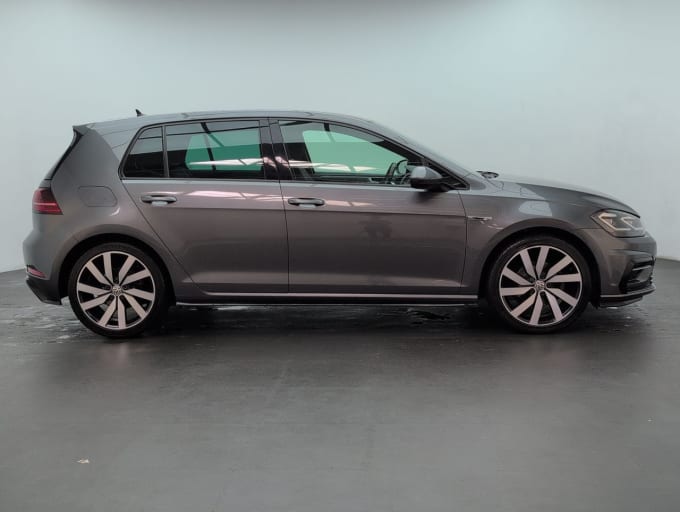2025 Volkswagen Golf