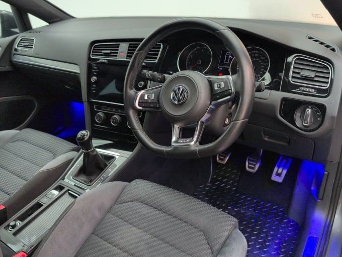 2025 Volkswagen Golf