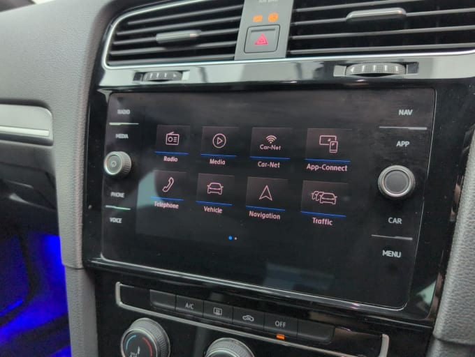 2025 Volkswagen Golf