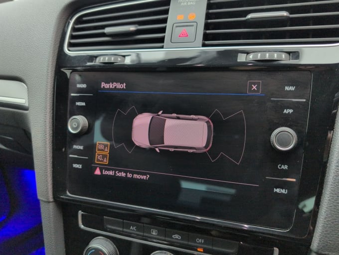 2025 Volkswagen Golf