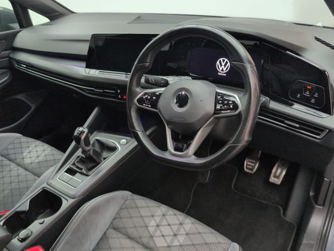 2025 Volkswagen Golf