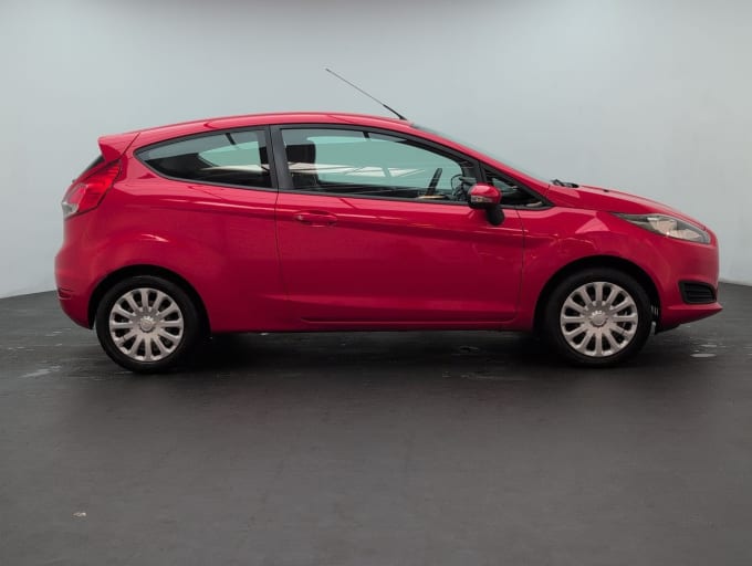 2025 Ford Fiesta