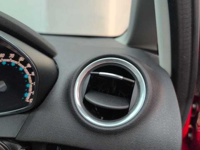 2025 Ford Fiesta