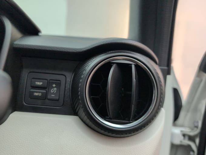 2025 Suzuki Ignis
