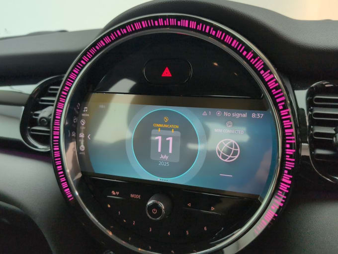 2025 Mini Hatch