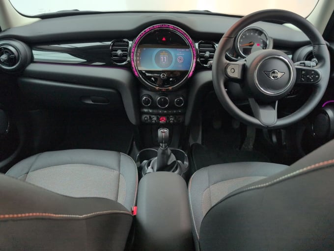 2025 Mini Hatch