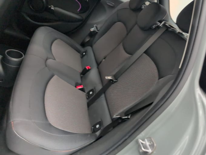 2025 Mini Hatch