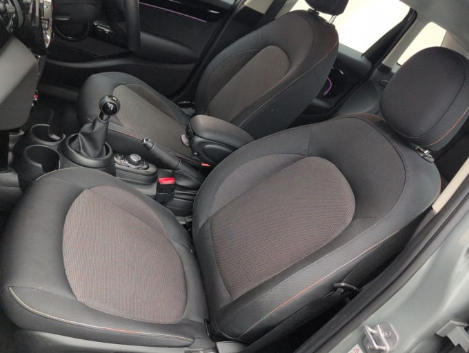 2025 Mini Hatch