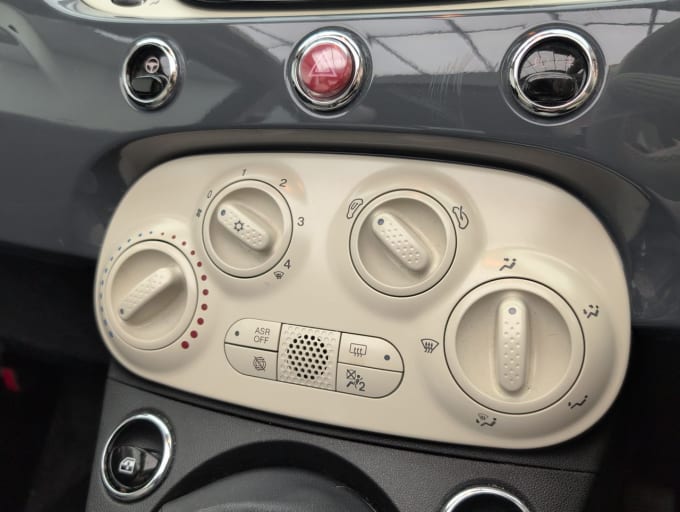2025 Fiat 500c
