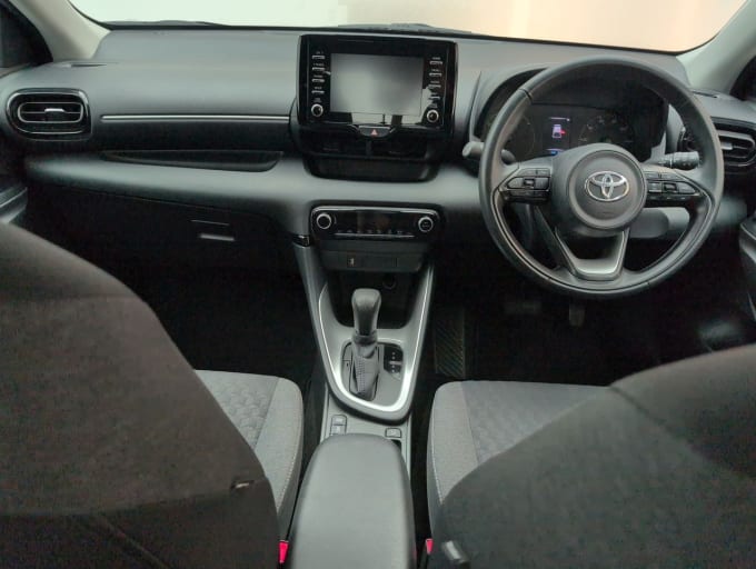 2025 Toyota Yaris