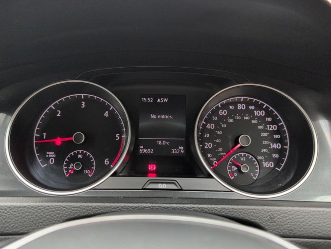 2025 Volkswagen Golf