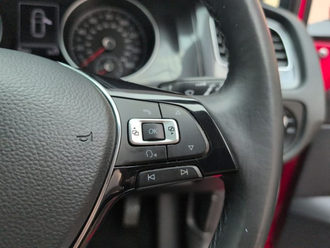 2025 Volkswagen Golf