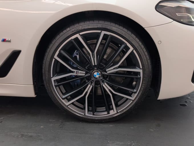 2025 BMW 5 Series