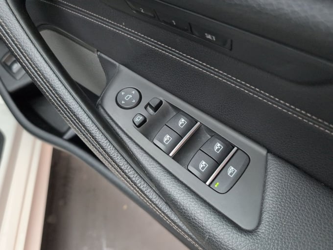 2025 BMW 5 Series