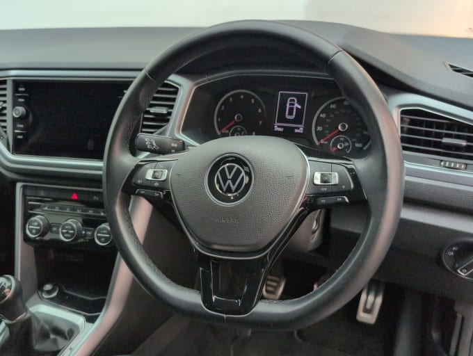 2025 Volkswagen T-roc