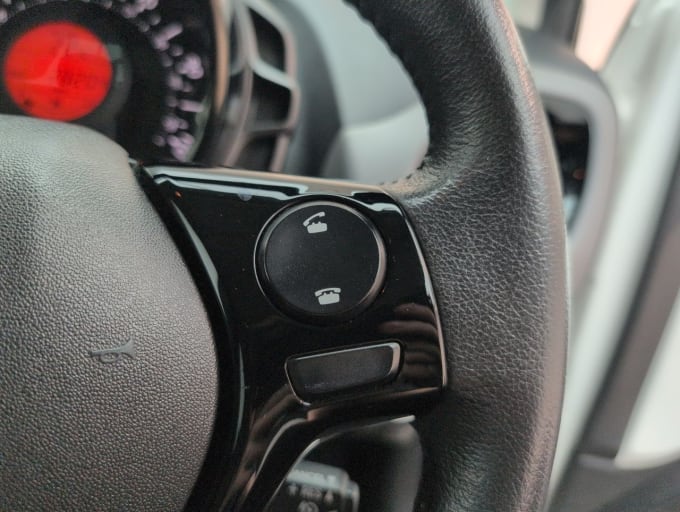 2025 Peugeot 108