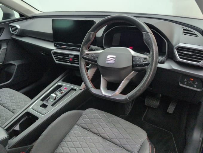 2025 Seat Leon