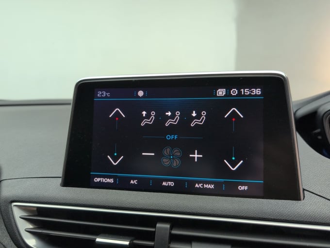 2025 Peugeot 3008