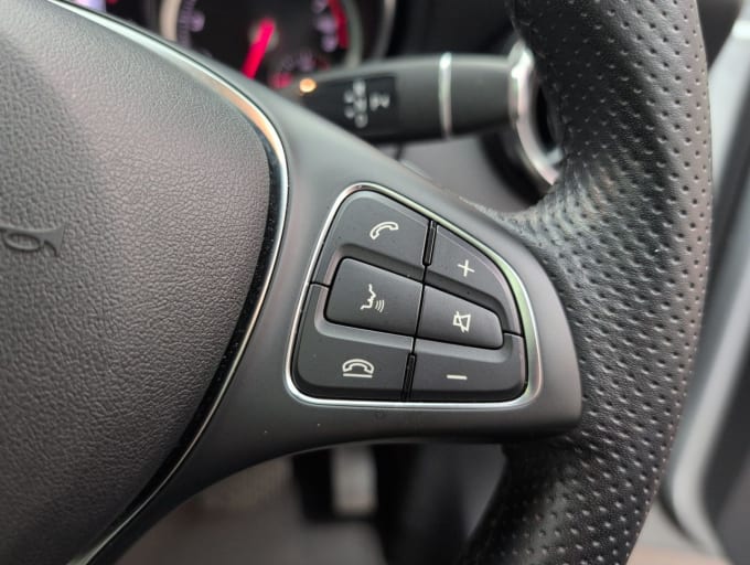 2025 Mercedes-benz Gla Class