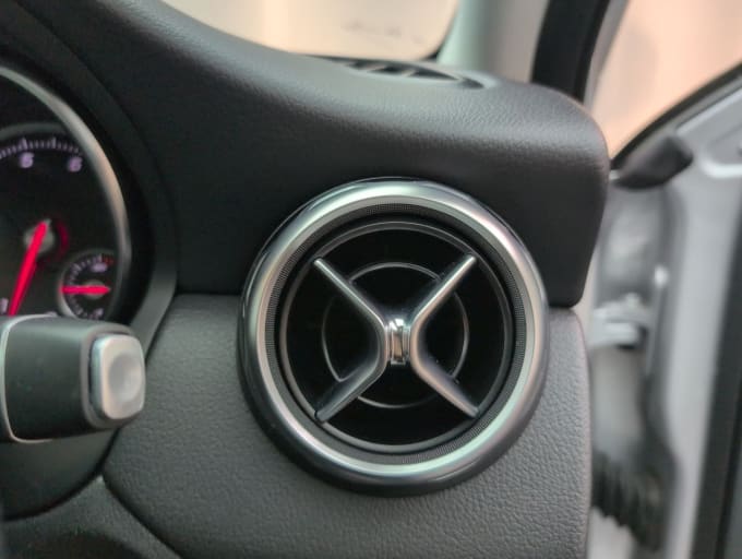 2025 Mercedes-benz Gla Class
